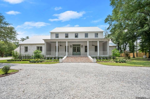 Homes For Sale - 10820 Highland Rd<br/> East Baton Rouge County, Baton Rouge, LA 70810