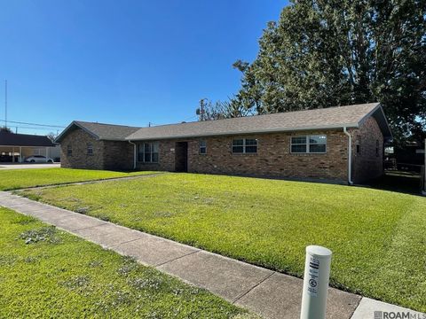 Homes For Sale - 103 N Millet Ave<br/> Gramercy, LA 70052