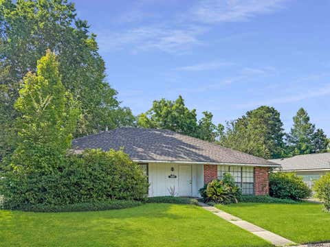 Homes For Sale - 7436 Director Dr<br/> Baton Rouge, LA 70817