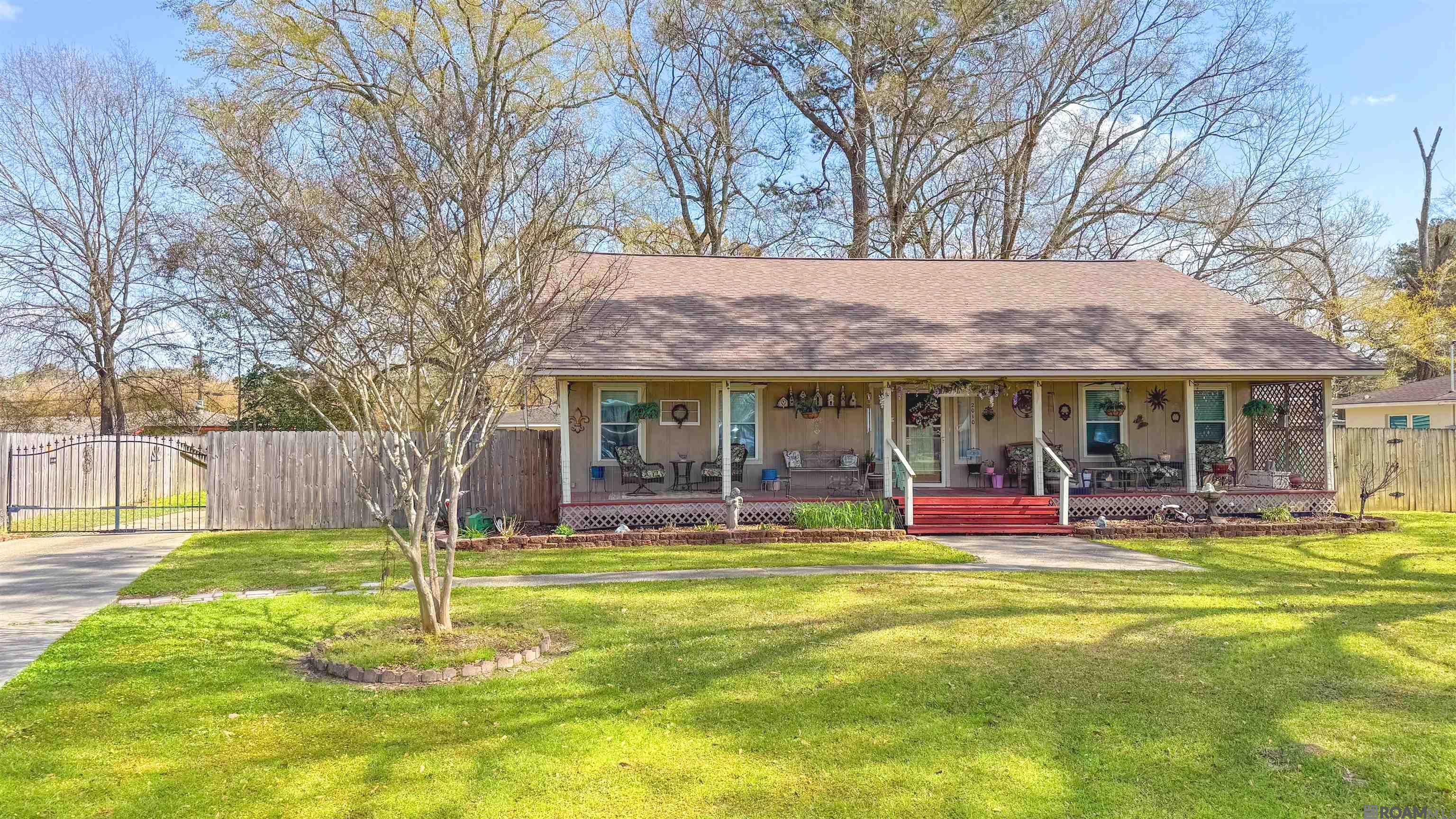 2010 Connie Dr, Denham Springs, Louisiana image 1