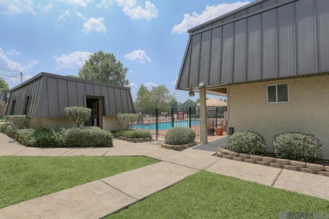 Homes For Sale - 10298 W Winston Ave #7<br/> Baton Rouge, LA 70809