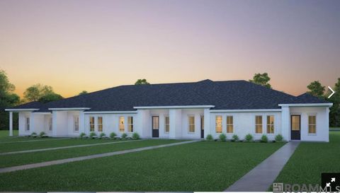 Townhouse For Sale - 5630 Montegudo Blvd #4 UNITS<br/> Zachary, LA 70791