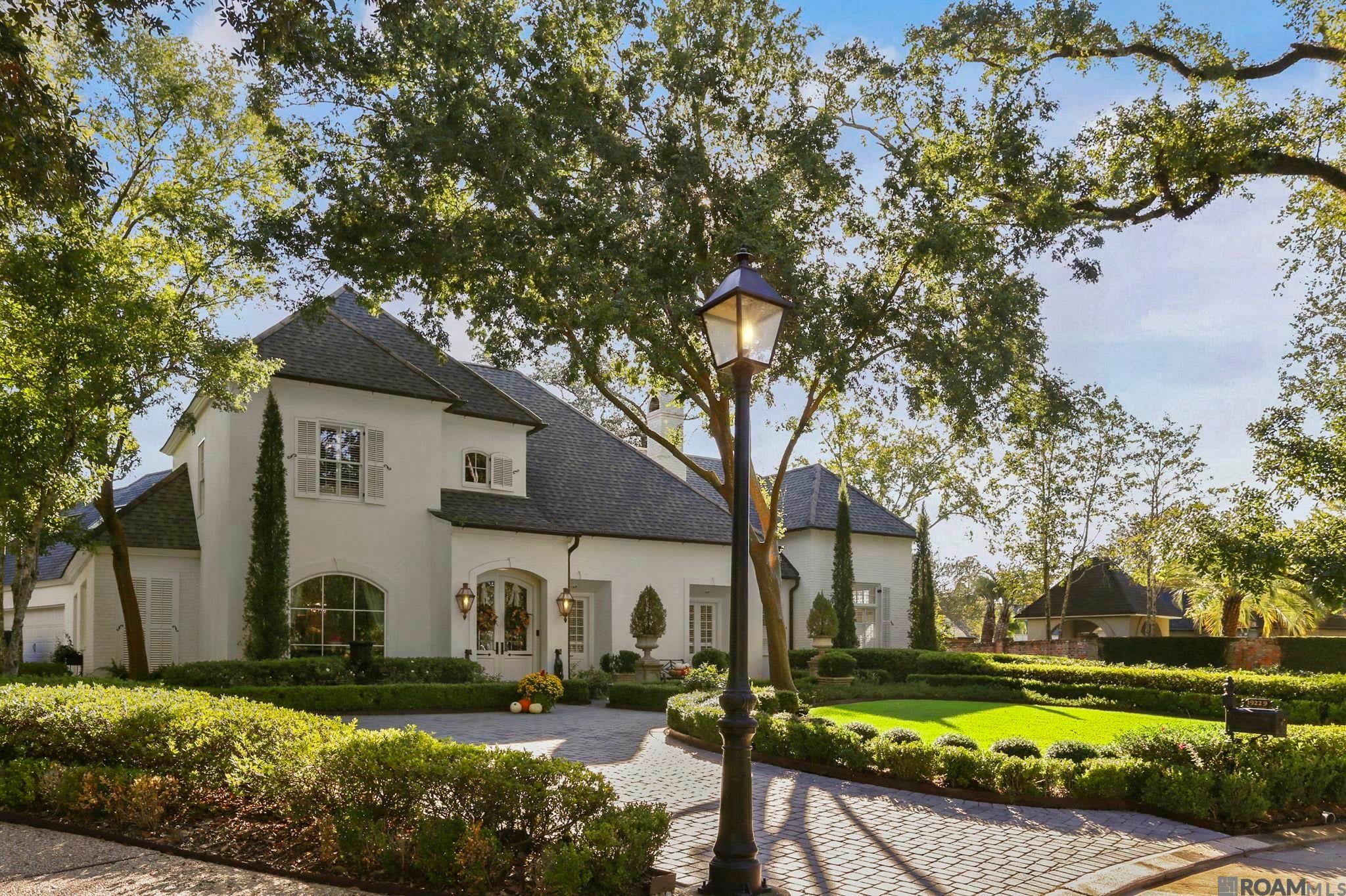 19229 Troon Ct