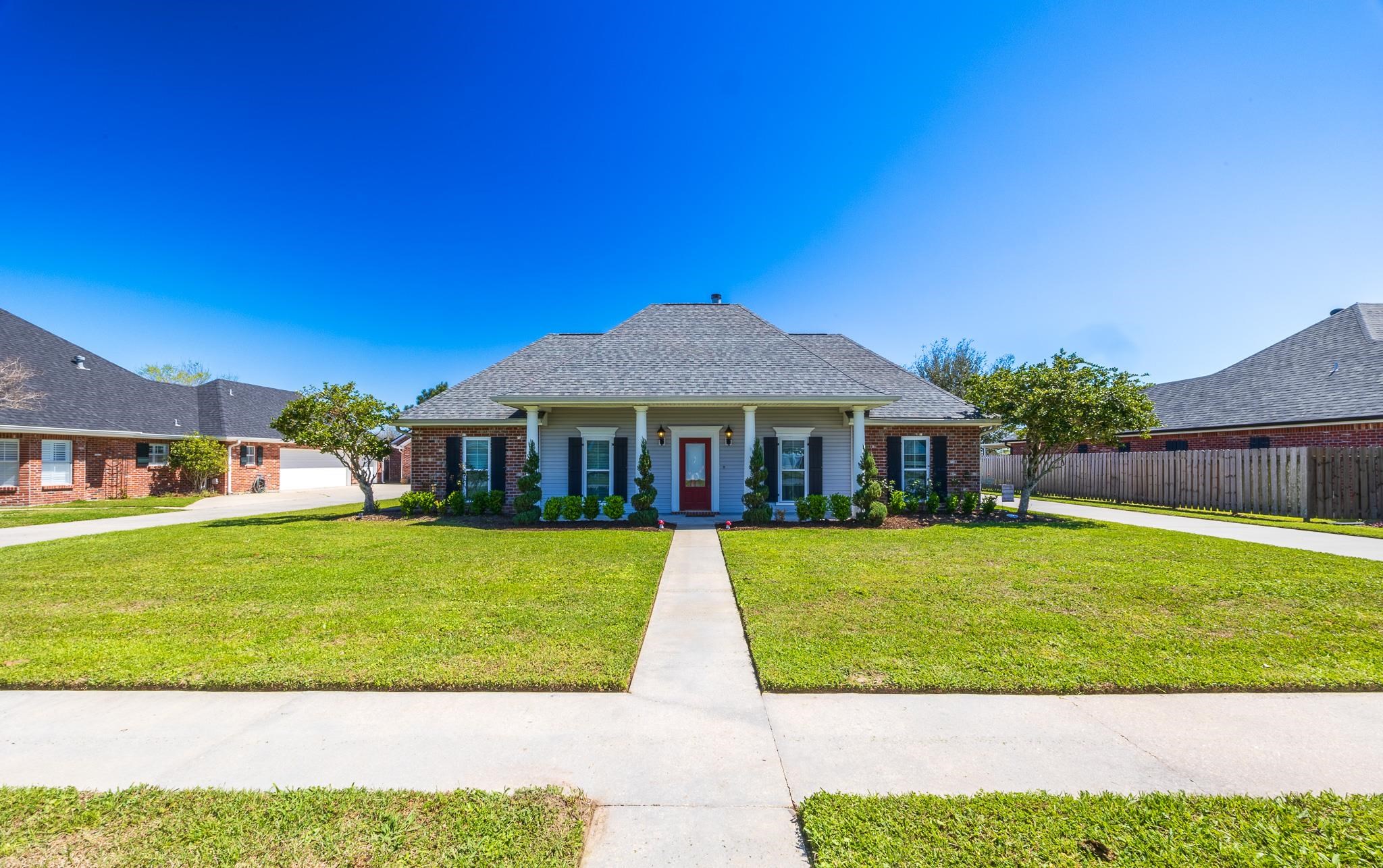 163 Lake Penchant Court, Houma, Louisiana image 1