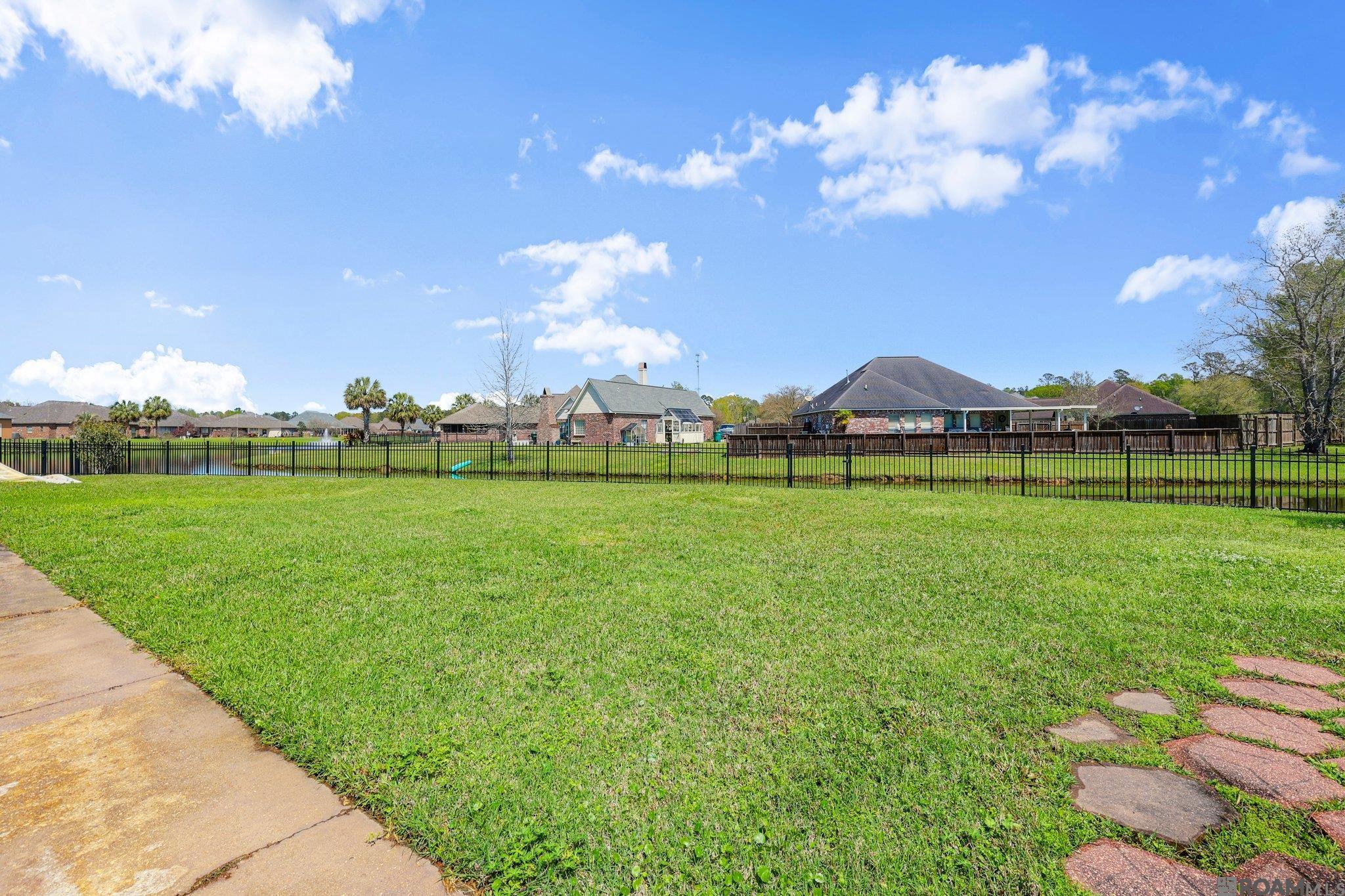 9189 Rue De Vieux Carre, Denham Springs, Louisiana image 21