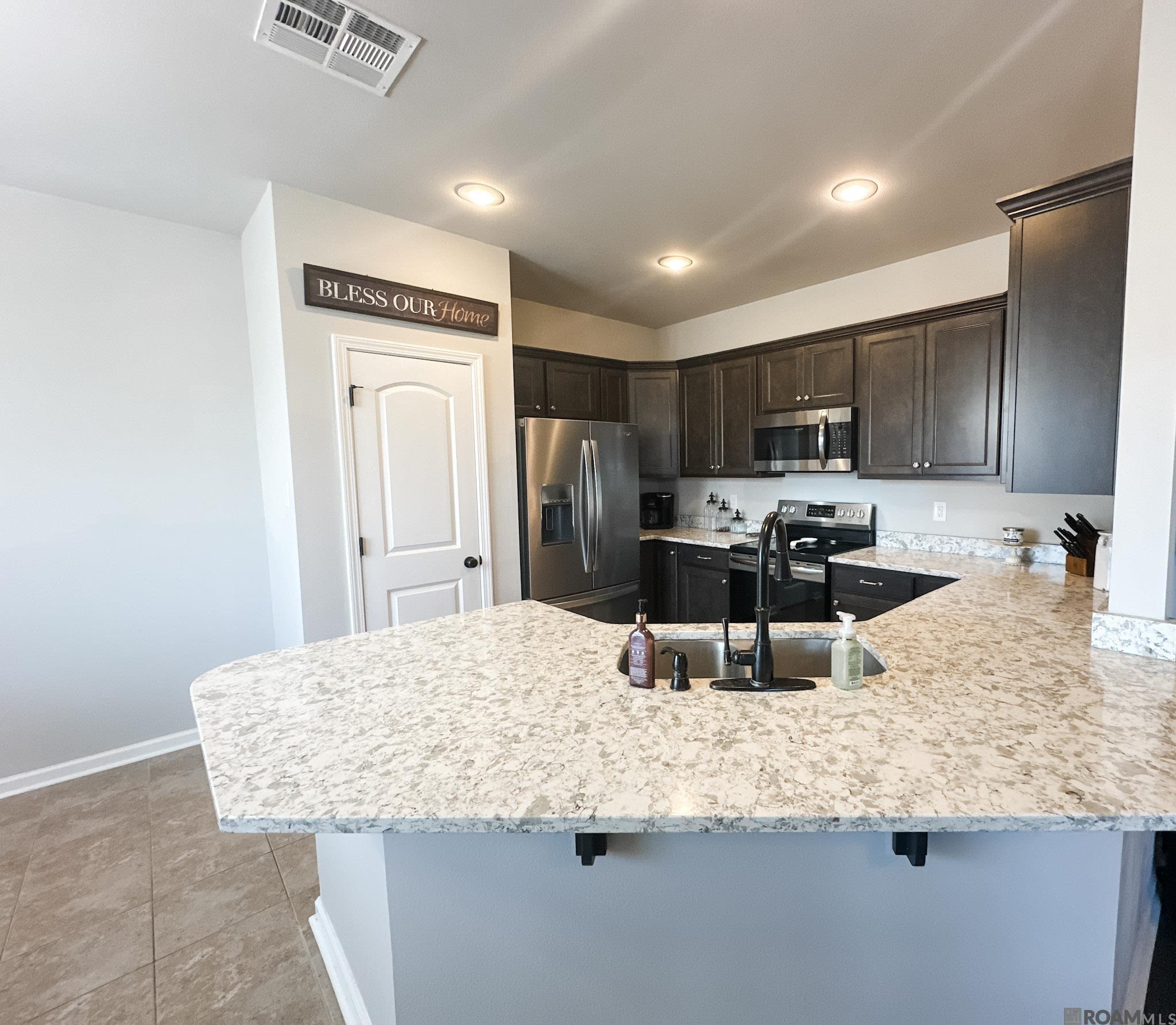 26411 Evangeline Trace Blvd, Denham Springs, Louisiana image 5