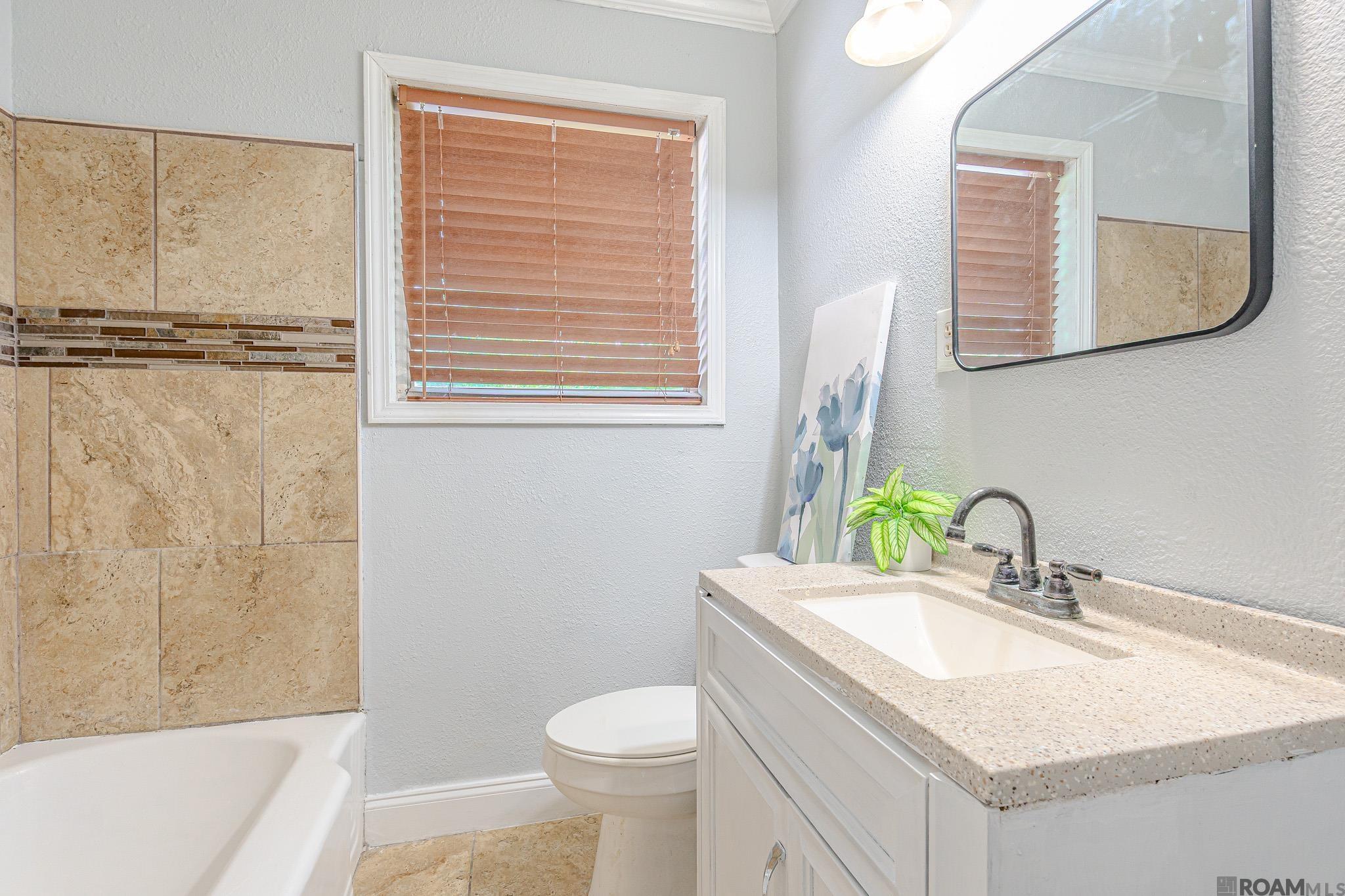 2562 N Day Dr, Baker, Louisiana image 13