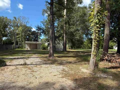 Mobile Home For Sale - 11085 Whispering Oaks Dr<br/> Livingston County, Denham Springs, LA 70785
