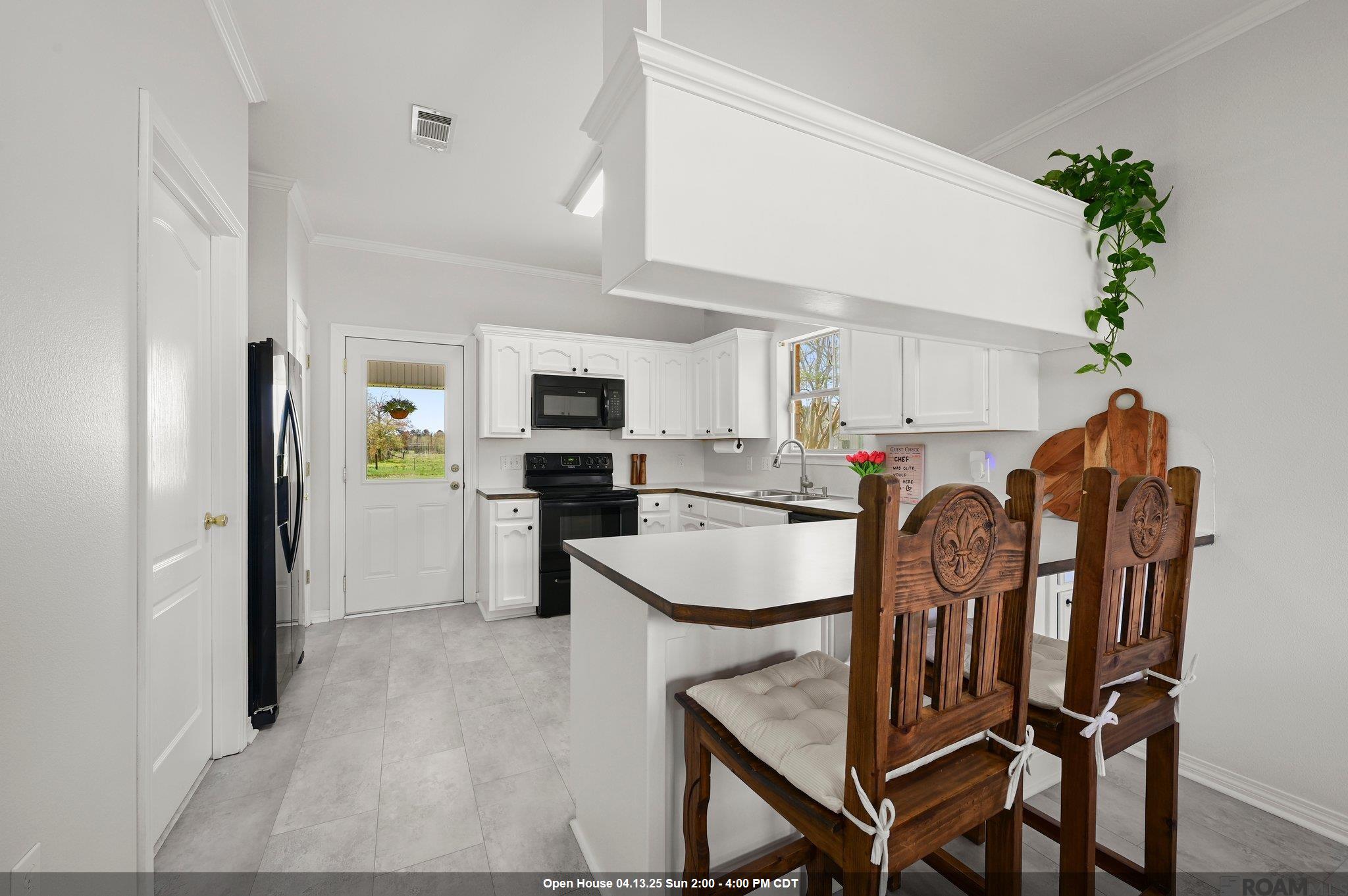 13272 David Lee Dr, Walker, Louisiana image 1