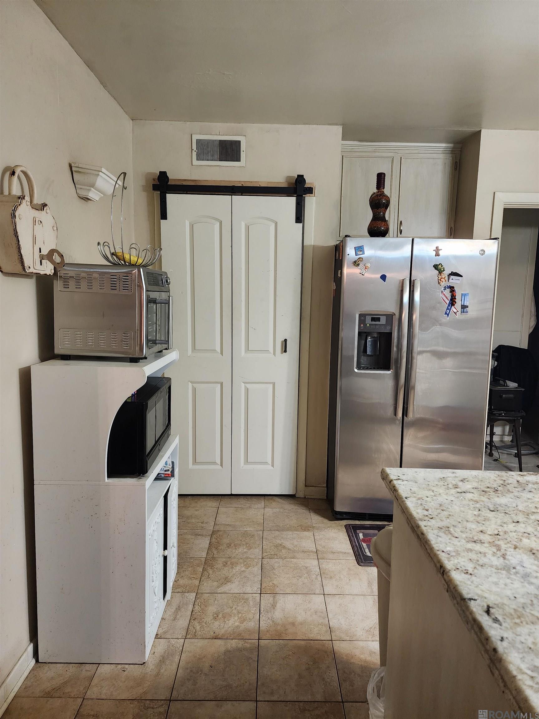 11435 Robin Hood Dr, Baton Rouge, Louisiana image 3