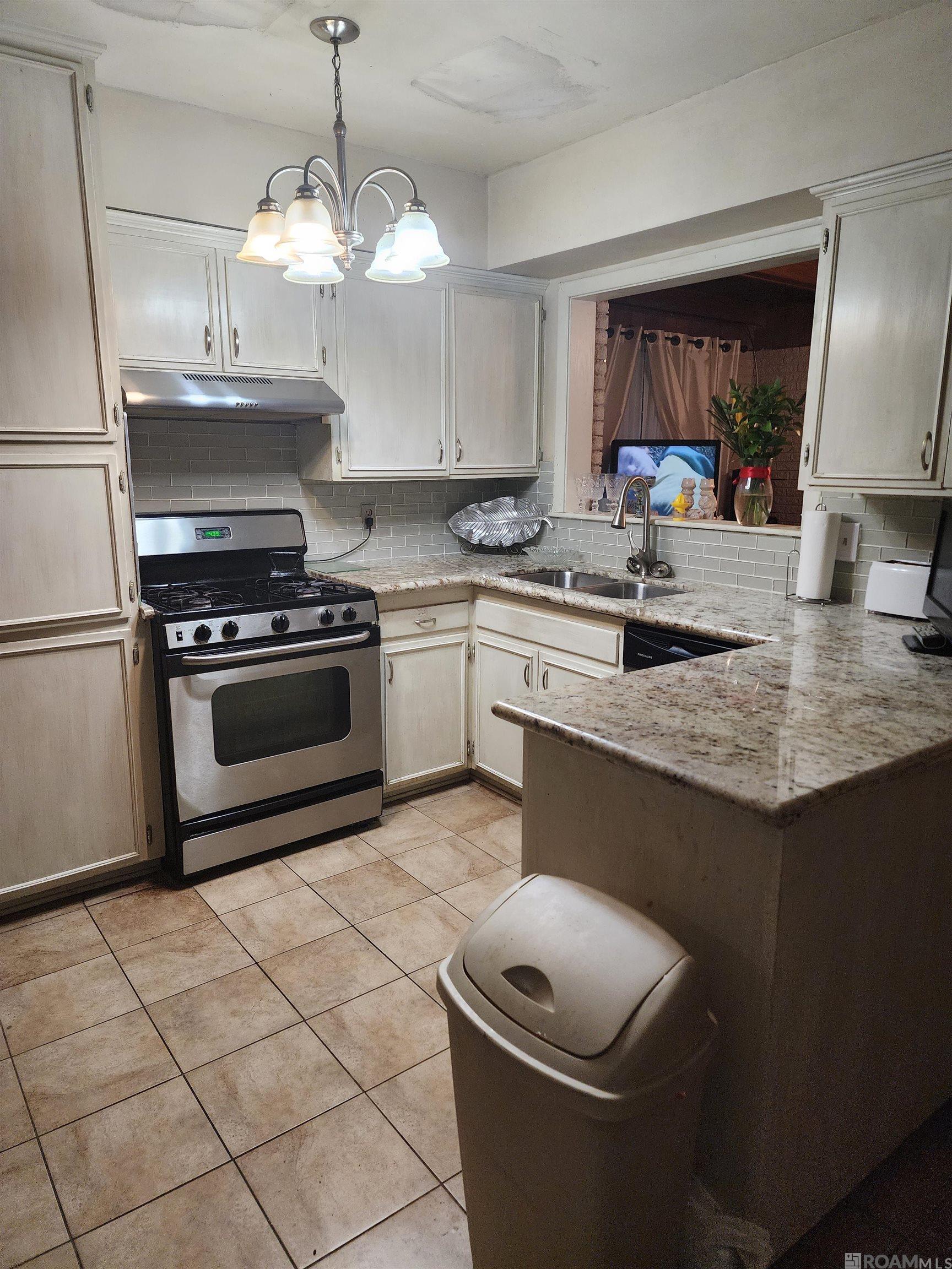 11435 Robin Hood Dr, Baton Rouge, Louisiana image 4
