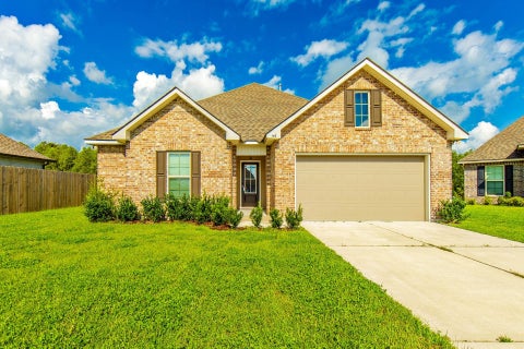 Homes For Rent - 146 Pond Dr<br/> Lafourche County, Thibodaux, LA 70301