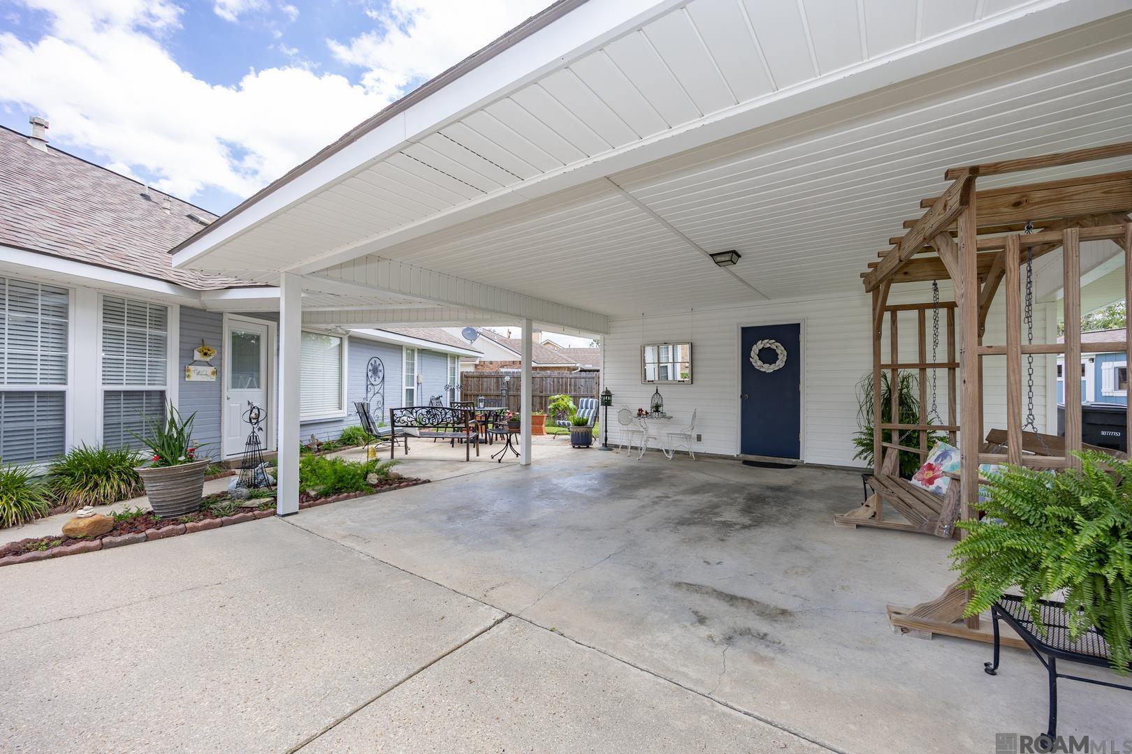 13318 Country Manor Ave, Baton Rouge, Louisiana image 23