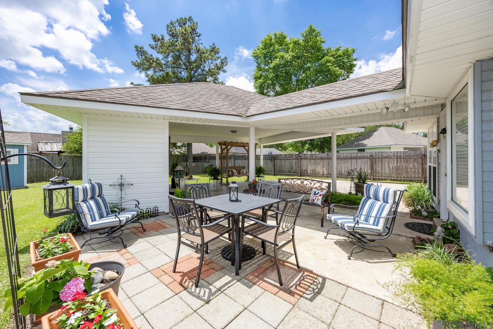 13318 Country Manor Ave, Baton Rouge, Louisiana image 28