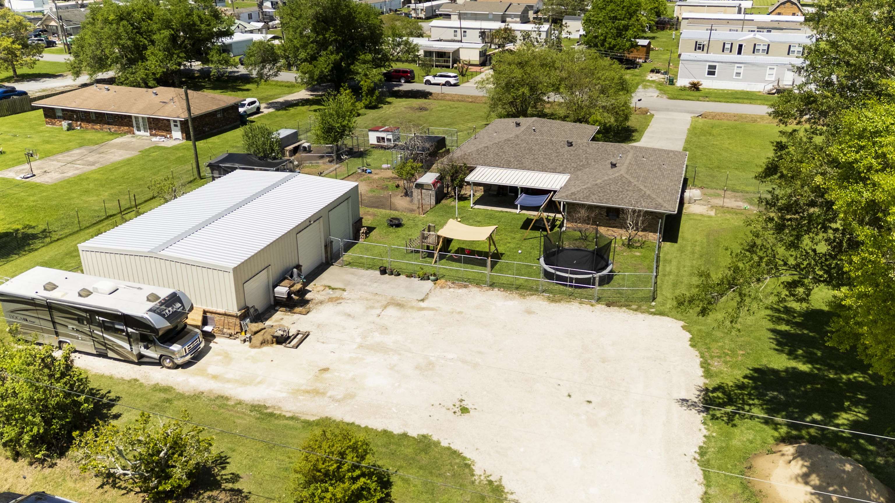 180 Division St, Houma, Louisiana image 2