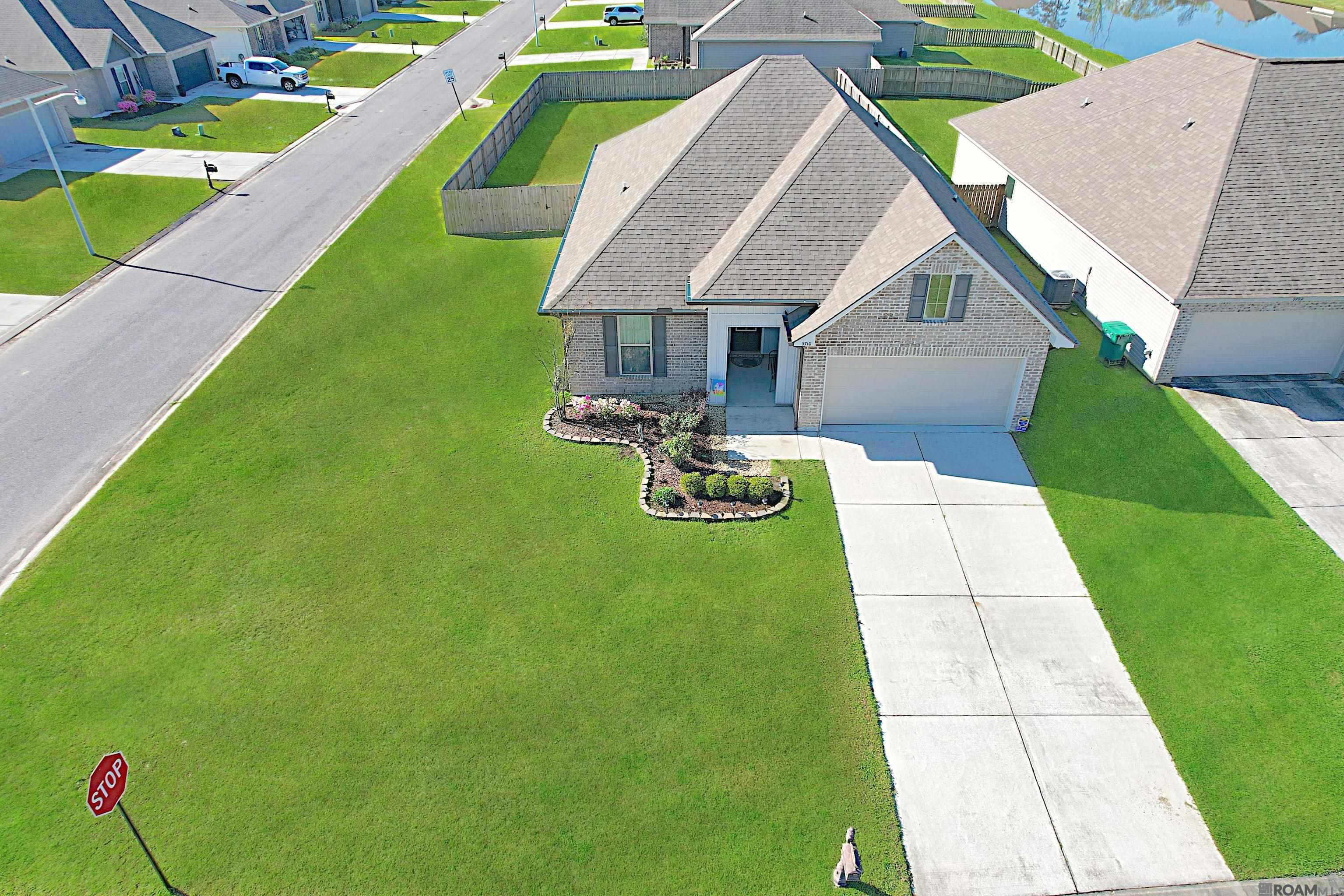 9710 Fairhope Ln, Denham Springs, Louisiana image 3