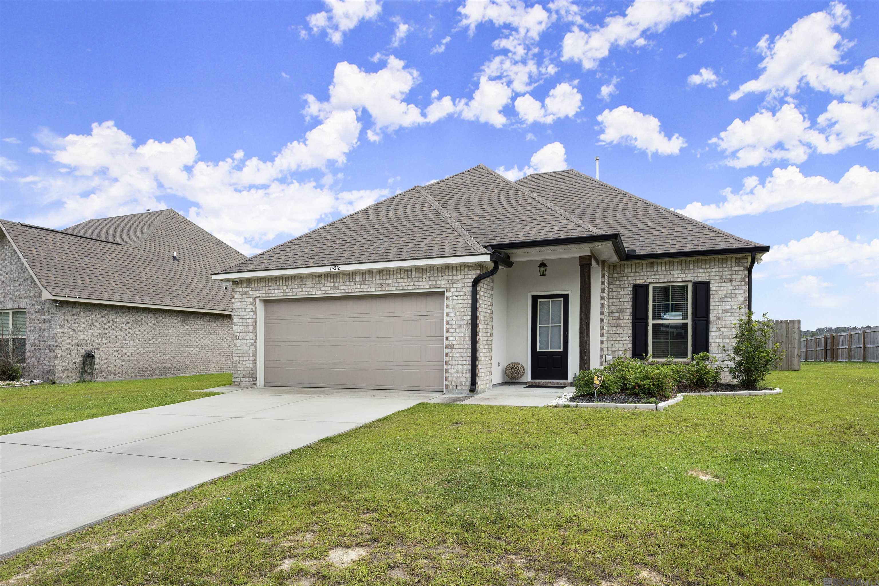 14218 Springbuck Dr, Denham Springs, Louisiana image 1
