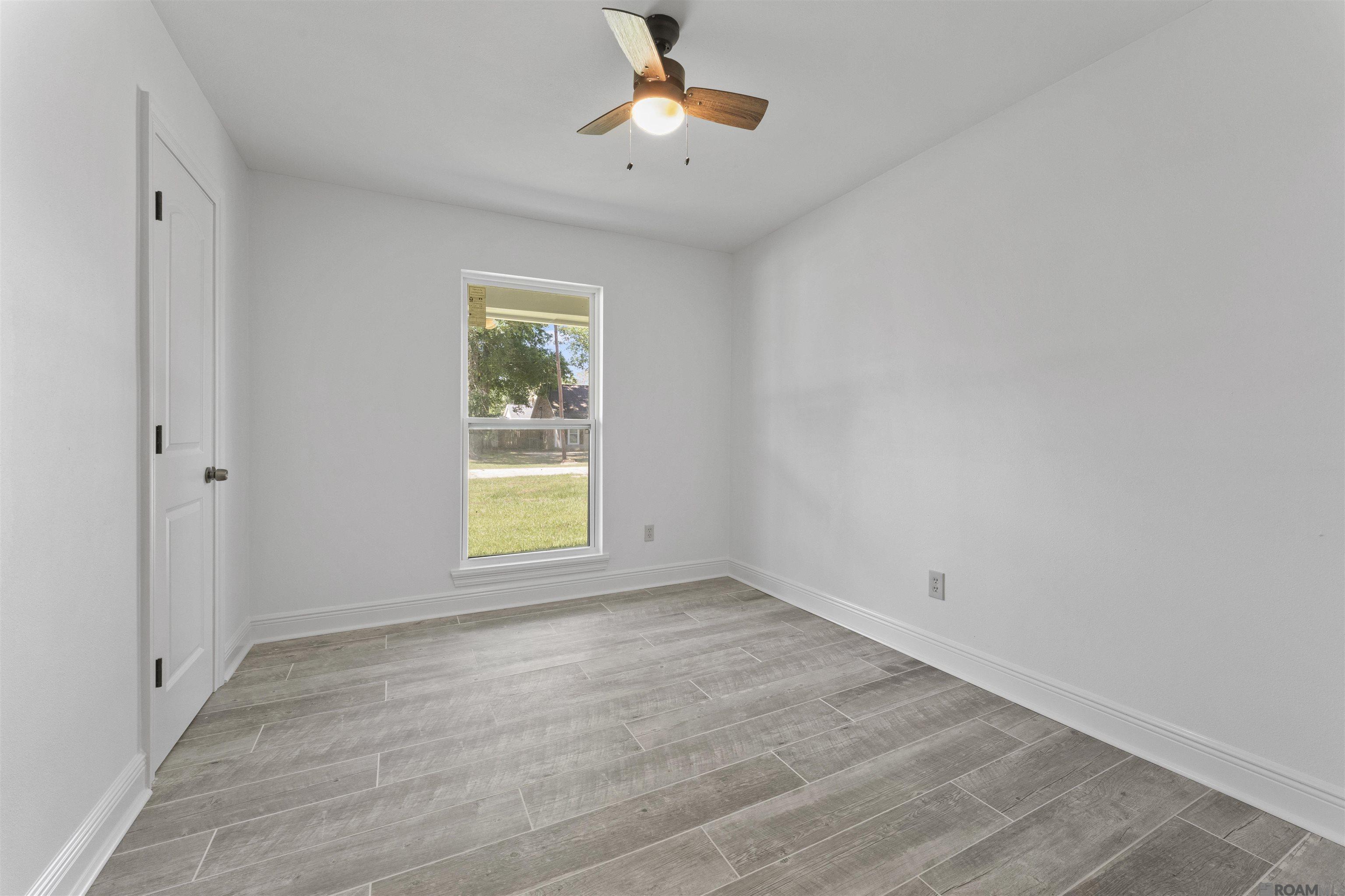 27362 E Lakeside Dr, Denham Springs, Louisiana image 6