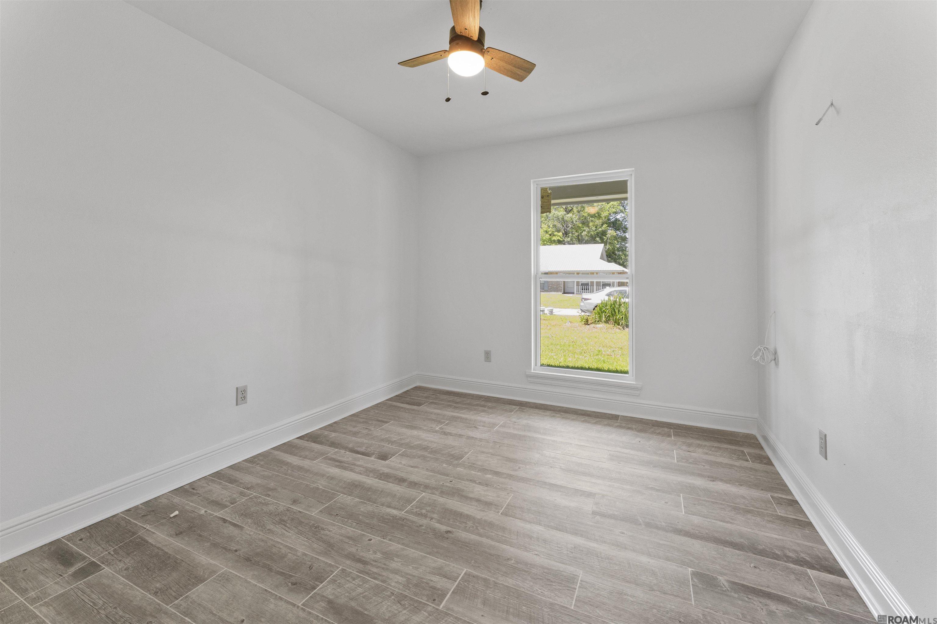 27362 E Lakeside Dr, Denham Springs, Louisiana image 5