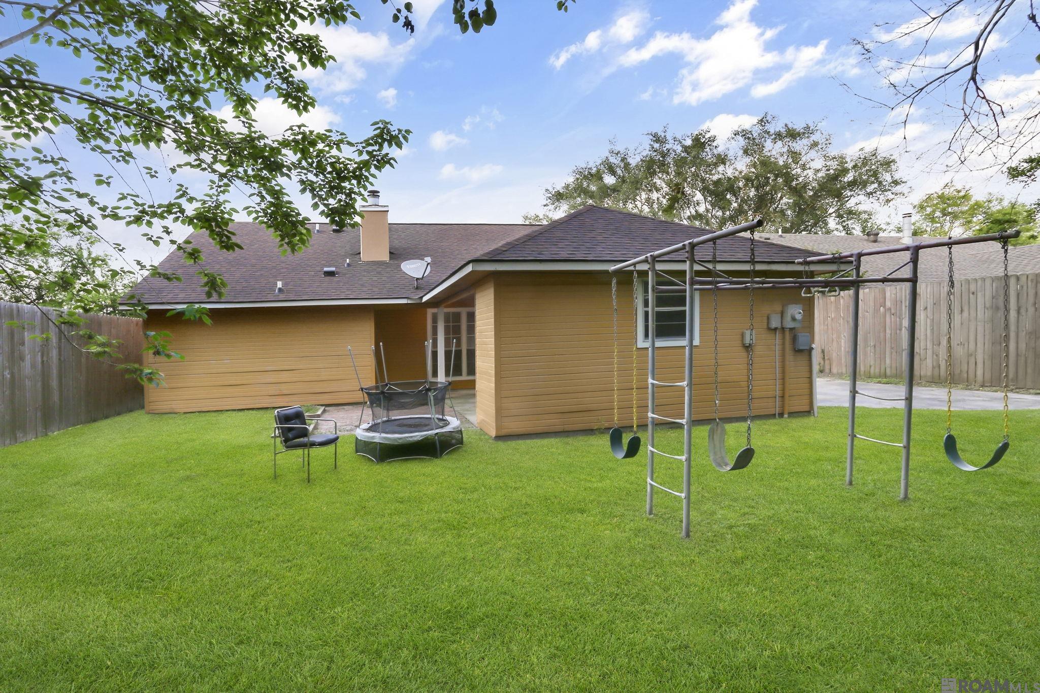 7880 Bayou Fountain Ave, Baton Rouge, Louisiana image 11