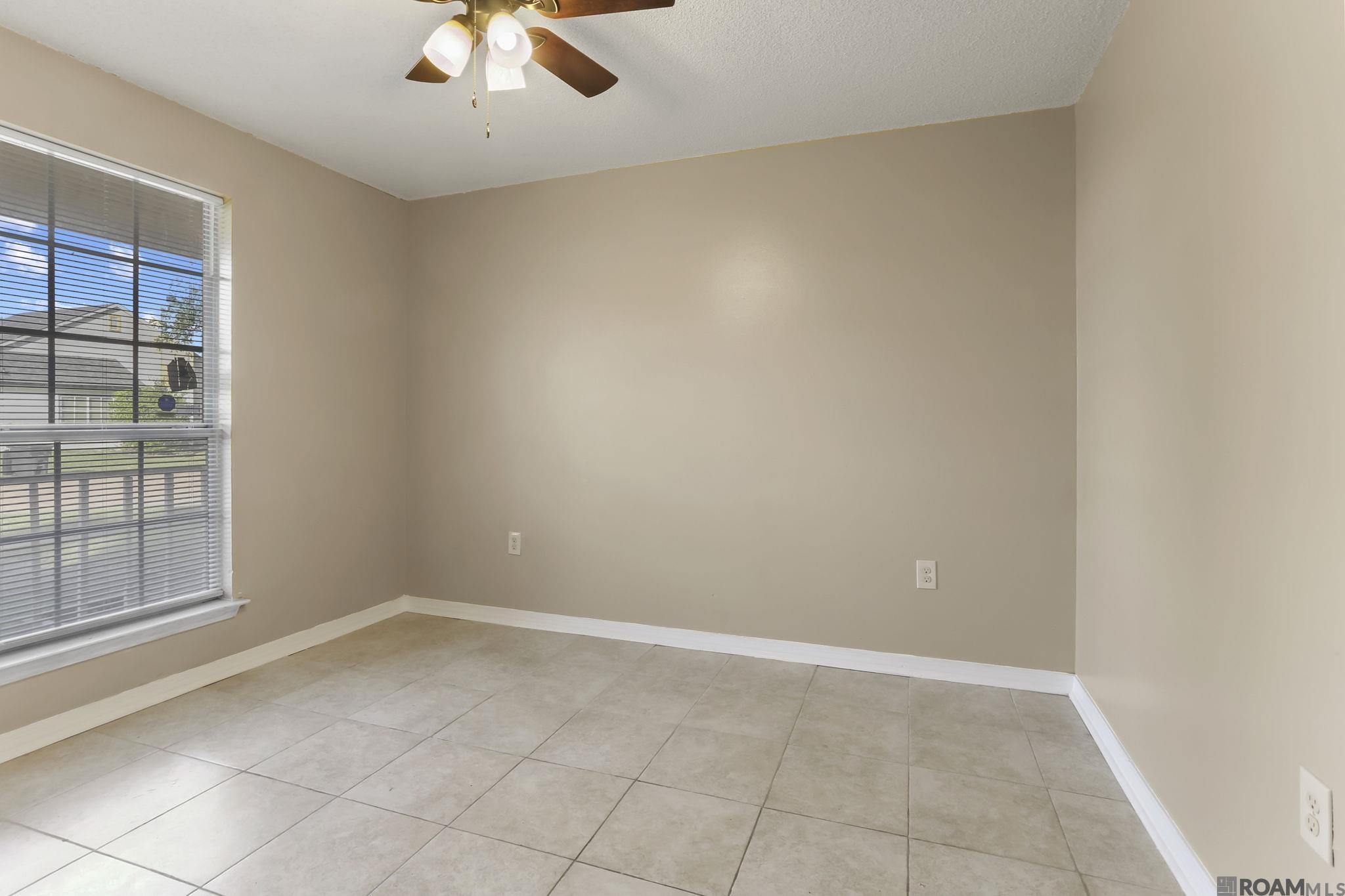 7880 Bayou Fountain Ave, Baton Rouge, Louisiana image 8