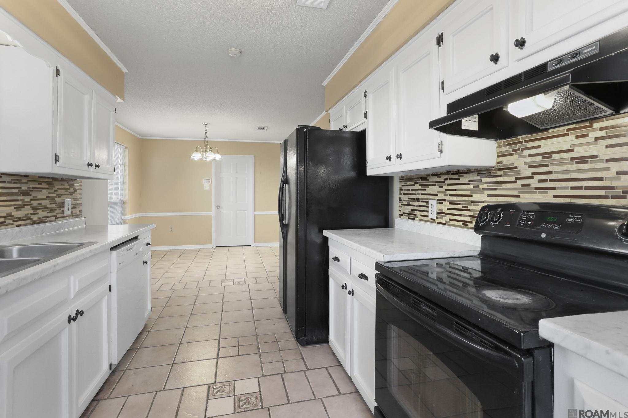 7880 Bayou Fountain Ave, Baton Rouge, Louisiana image 5