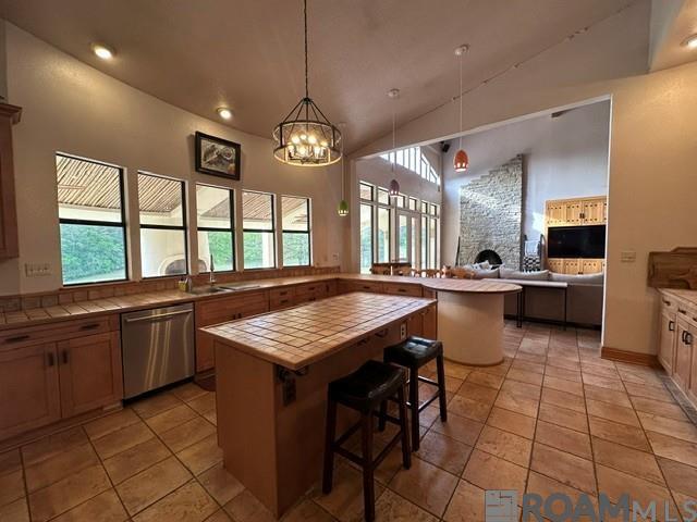 St Francisville, Louisiana, 70775, United States, 3 Bedrooms Bedrooms, ,2 BathroomsBathrooms,Residential,Active,2041573
