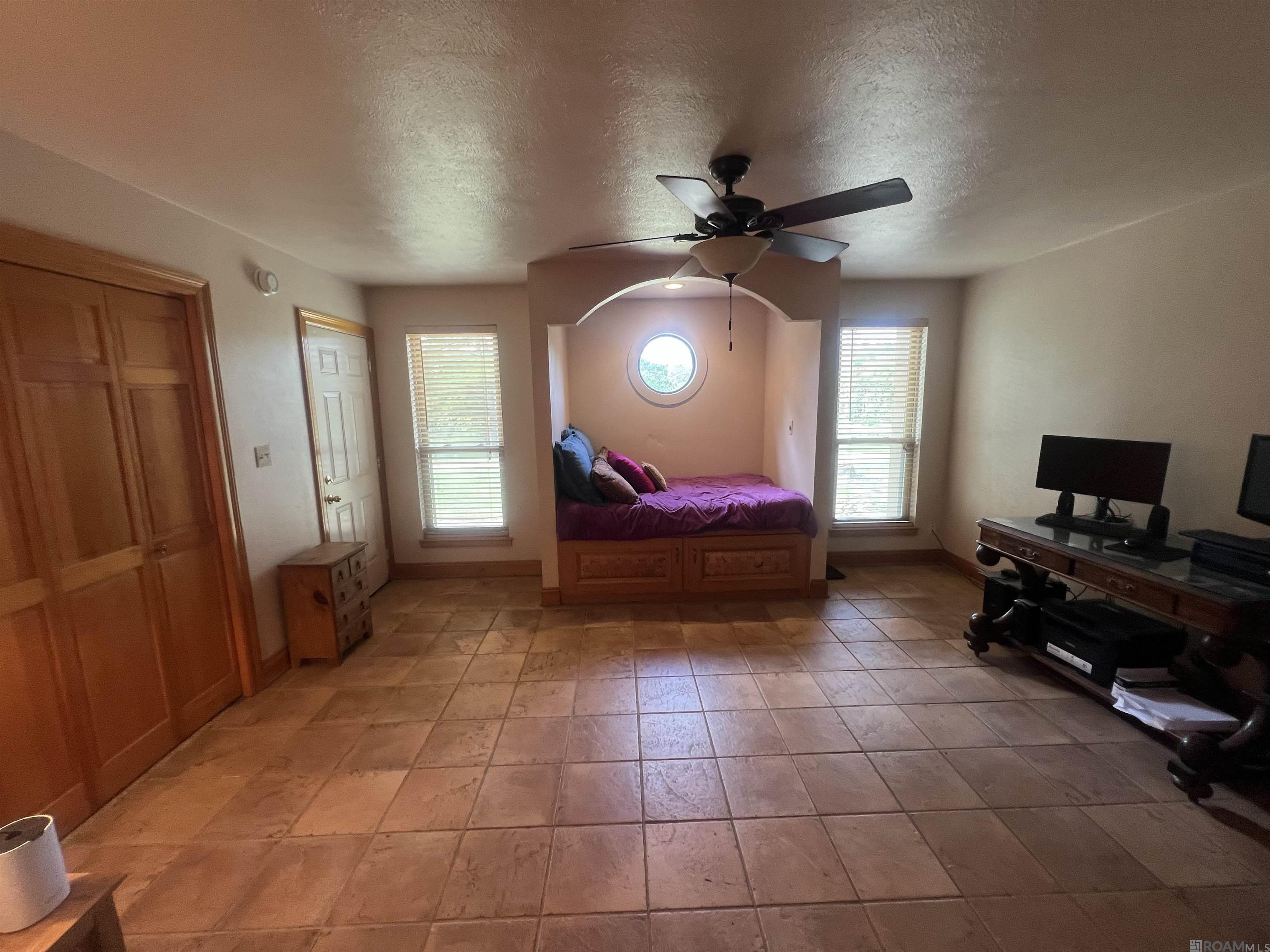 St Francisville, Louisiana, 70775, United States, 3 Bedrooms Bedrooms, ,2 BathroomsBathrooms,Residential,Active,2041573