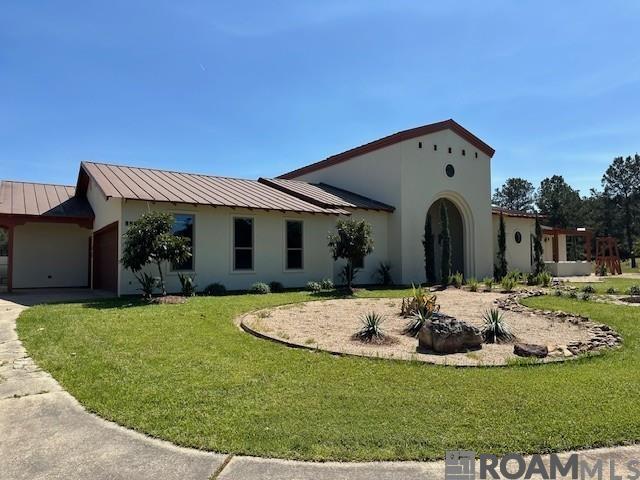 St Francisville, Louisiana, 70775, United States, 3 Bedrooms Bedrooms, ,2 BathroomsBathrooms,Residential,Active,2041573