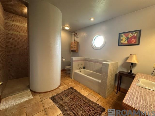 St Francisville, Louisiana, 70775, United States, 3 Bedrooms Bedrooms, ,2 BathroomsBathrooms,Residential,Active,2041573