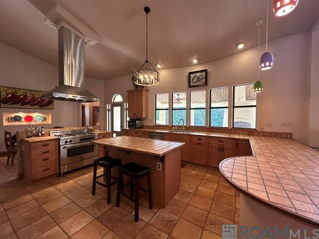 St Francisville, Louisiana, 70775, United States, 3 Bedrooms Bedrooms, ,2 BathroomsBathrooms,Residential,Active,2041573