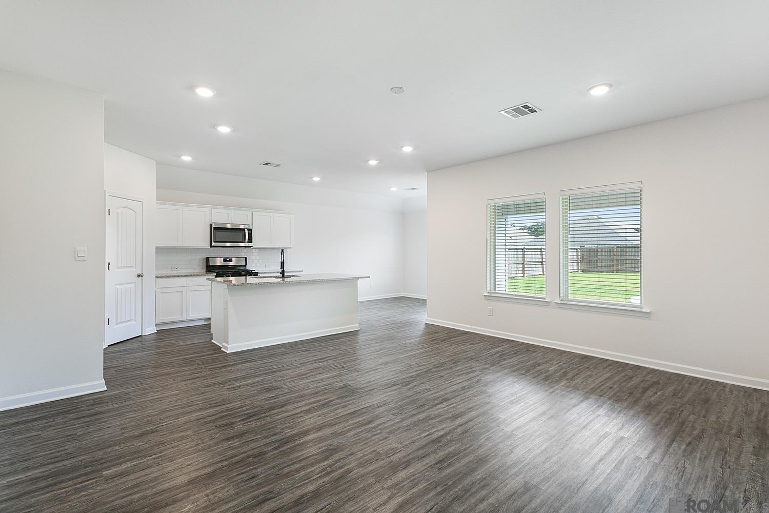 7796 Joe Lynn Trails, Denham Springs, Louisiana image 2