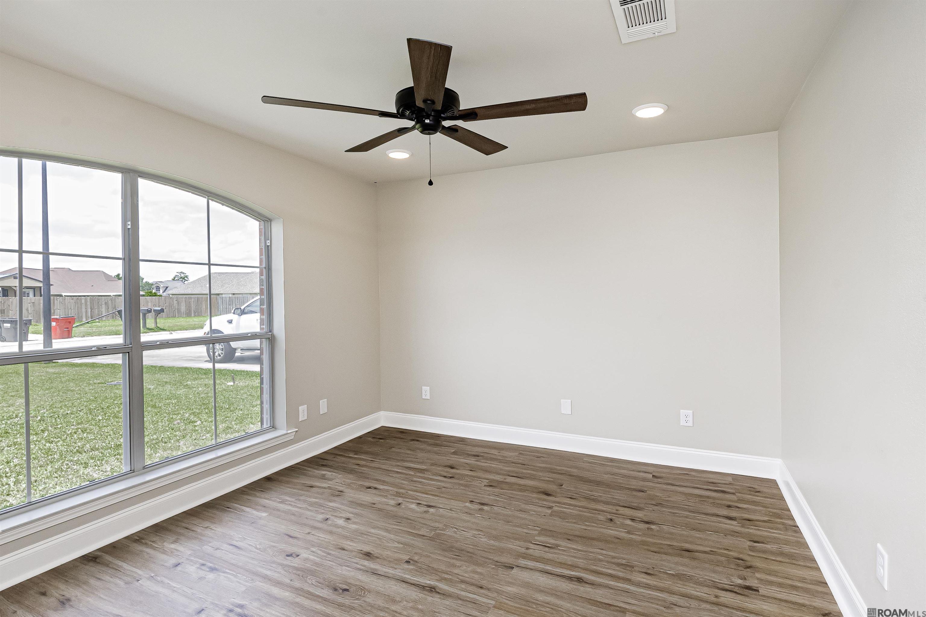 26320 Holly Ridge Dr, Denham Springs, Louisiana image 21