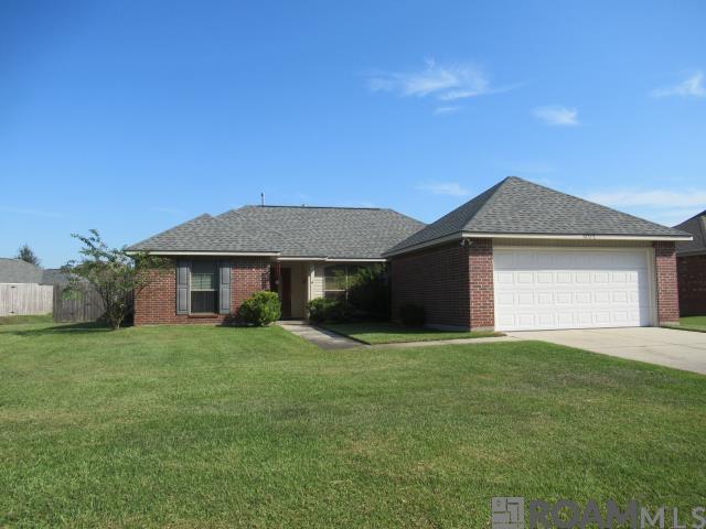 Photo 1 of 16 — 12727 Bonnie Bleu Dr, Denham Springs, LA 70726