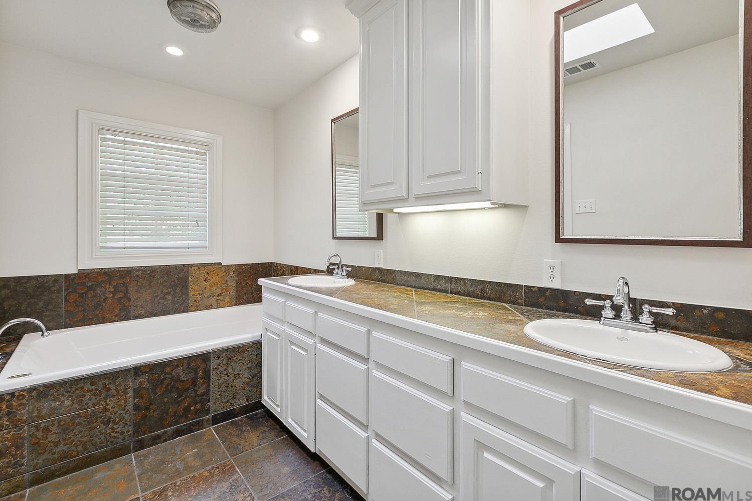3166 Tyrone Dr, Baton Rouge, Louisiana image 28