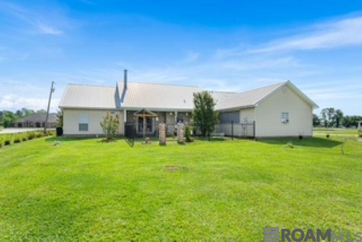 4985 Bueche Rd, Port Allen, Louisiana image 2