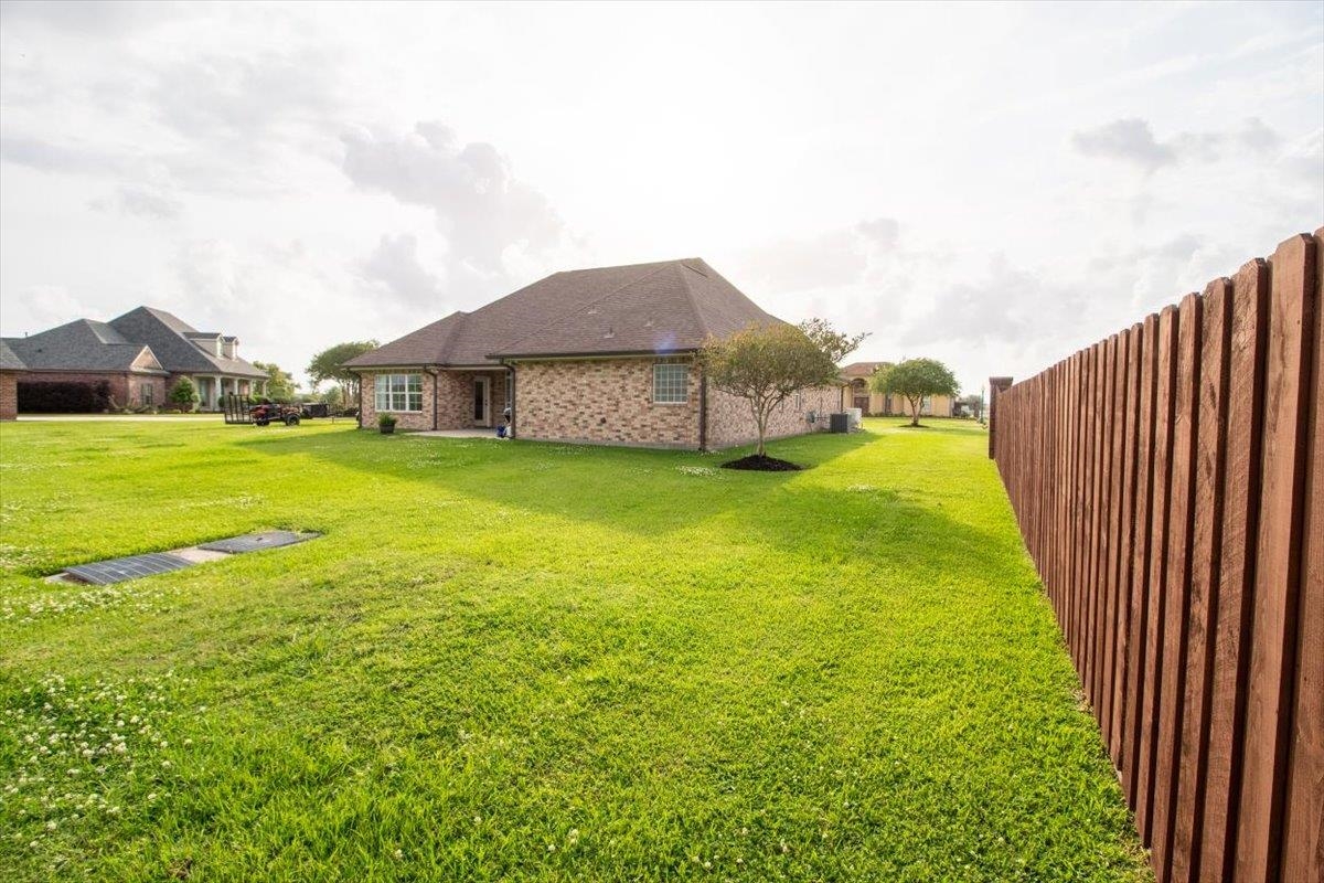 305 Lake Decade Ct, Houma, Louisiana image 29