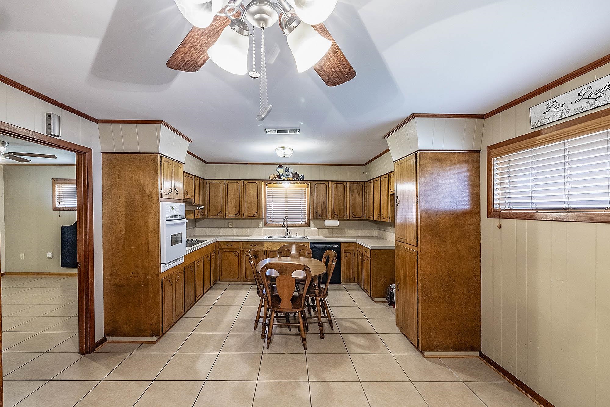 9202 Main St, Houma, Louisiana image 24