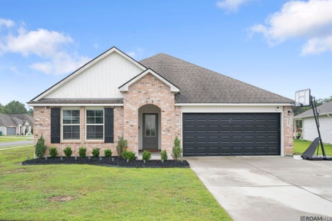 Homes For Sale - 35488 Grovemont Dr<br/> Denham Springs, LA 70706