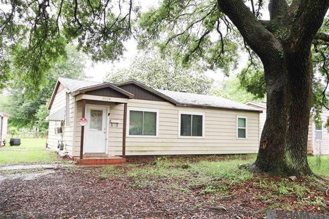 Homes For Sale - 6824 Autumn Ave<br/> Baton Rouge, LA 70812