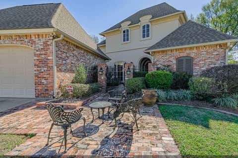 Homes For Sale - 8120 Rosewood Dr<br/> Denham Springs, LA 70726