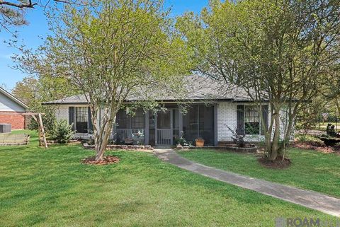 Homes For Sale - 17170 La Hwy 929<br/> Ascension County, Prairieville, LA 70769