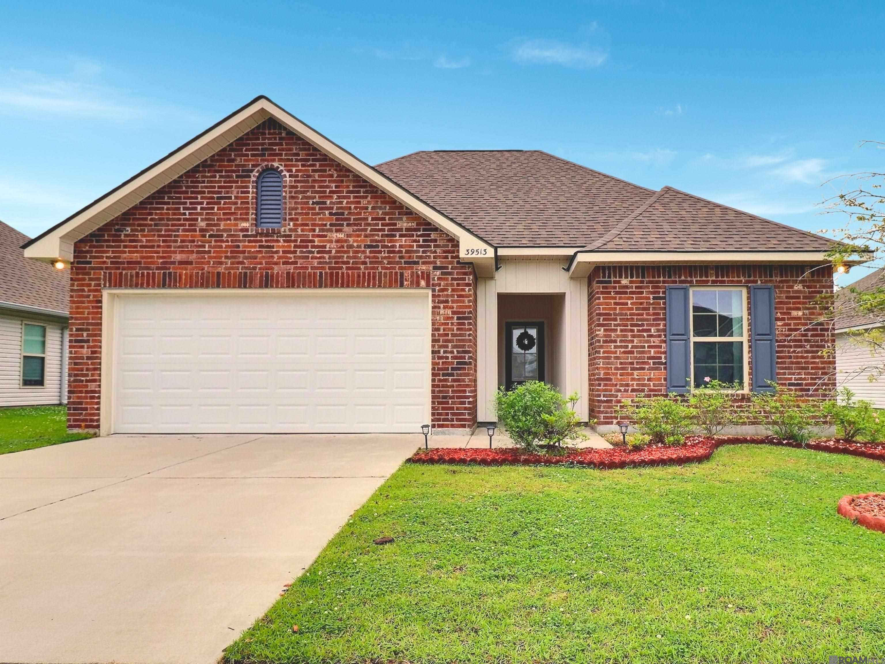 39513 Ridgeland Dr, Gonzales, Louisiana image 2