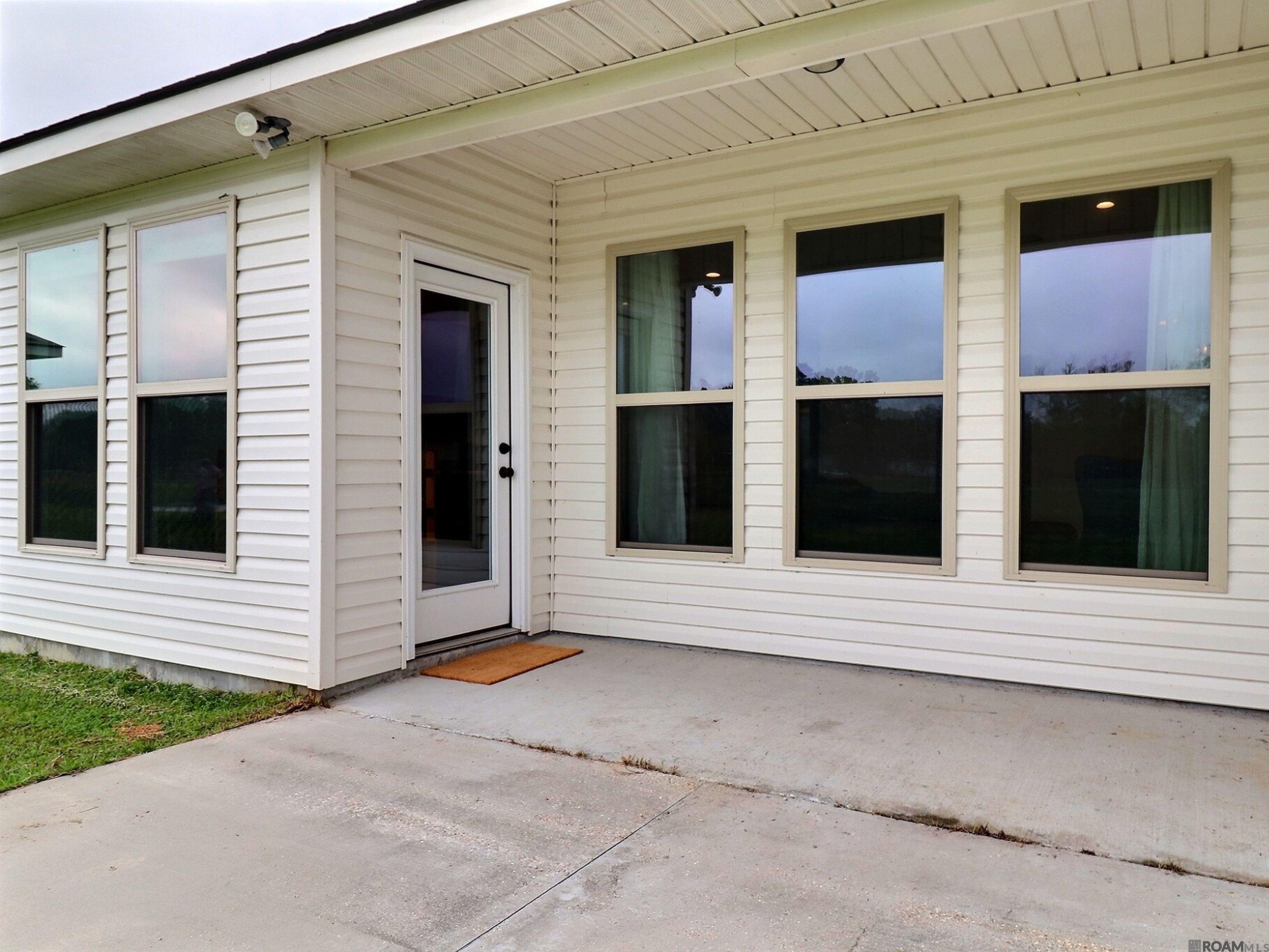 39513 Ridgeland Dr, Gonzales, Louisiana image 24