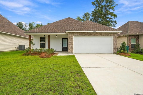 Homes For Sale - 28488 Middlebrook Way<br/> Denham Springs, LA 70726