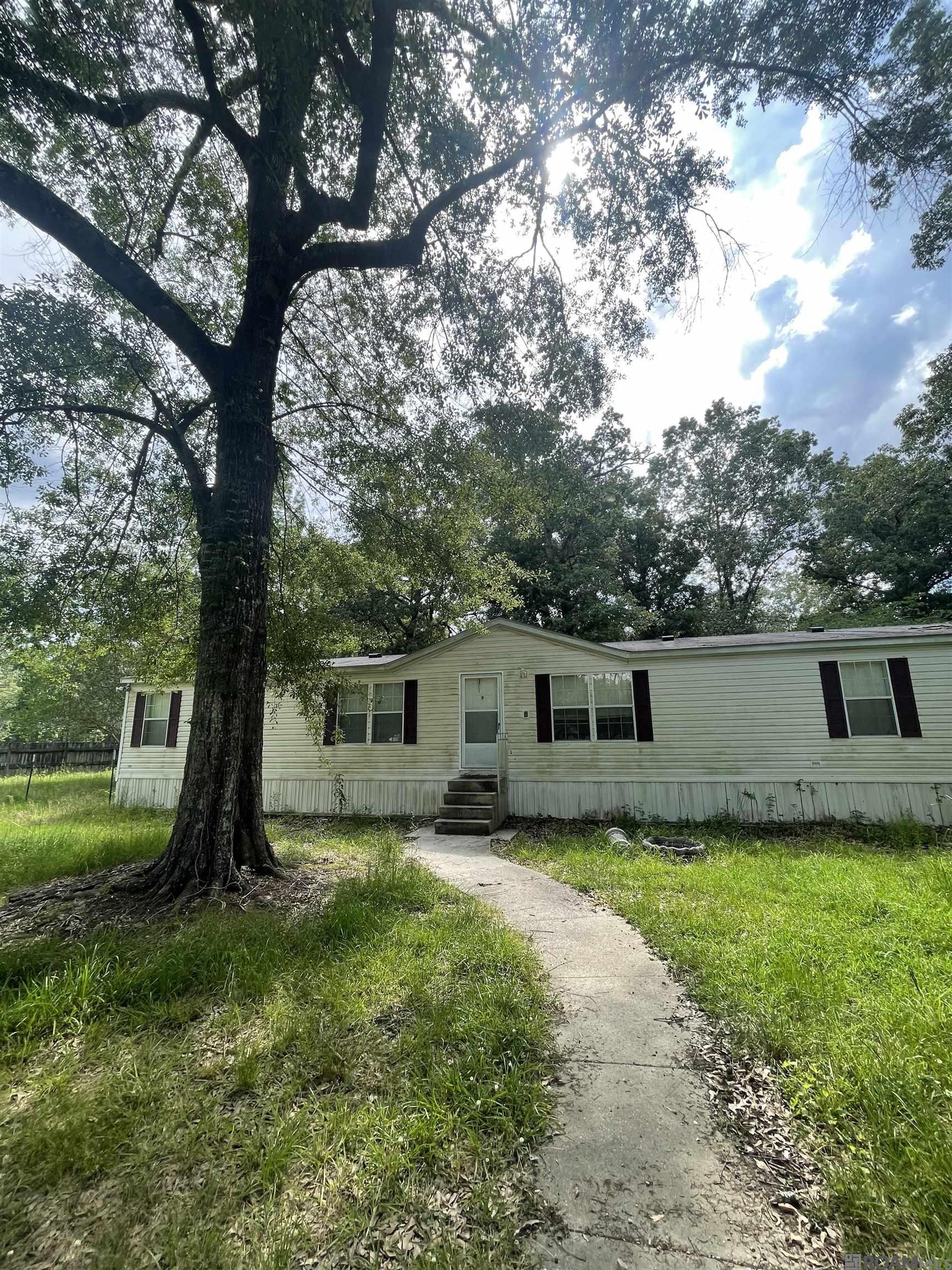 2422524229 Loblolly Ln, Denham Springs, Louisiana image 1