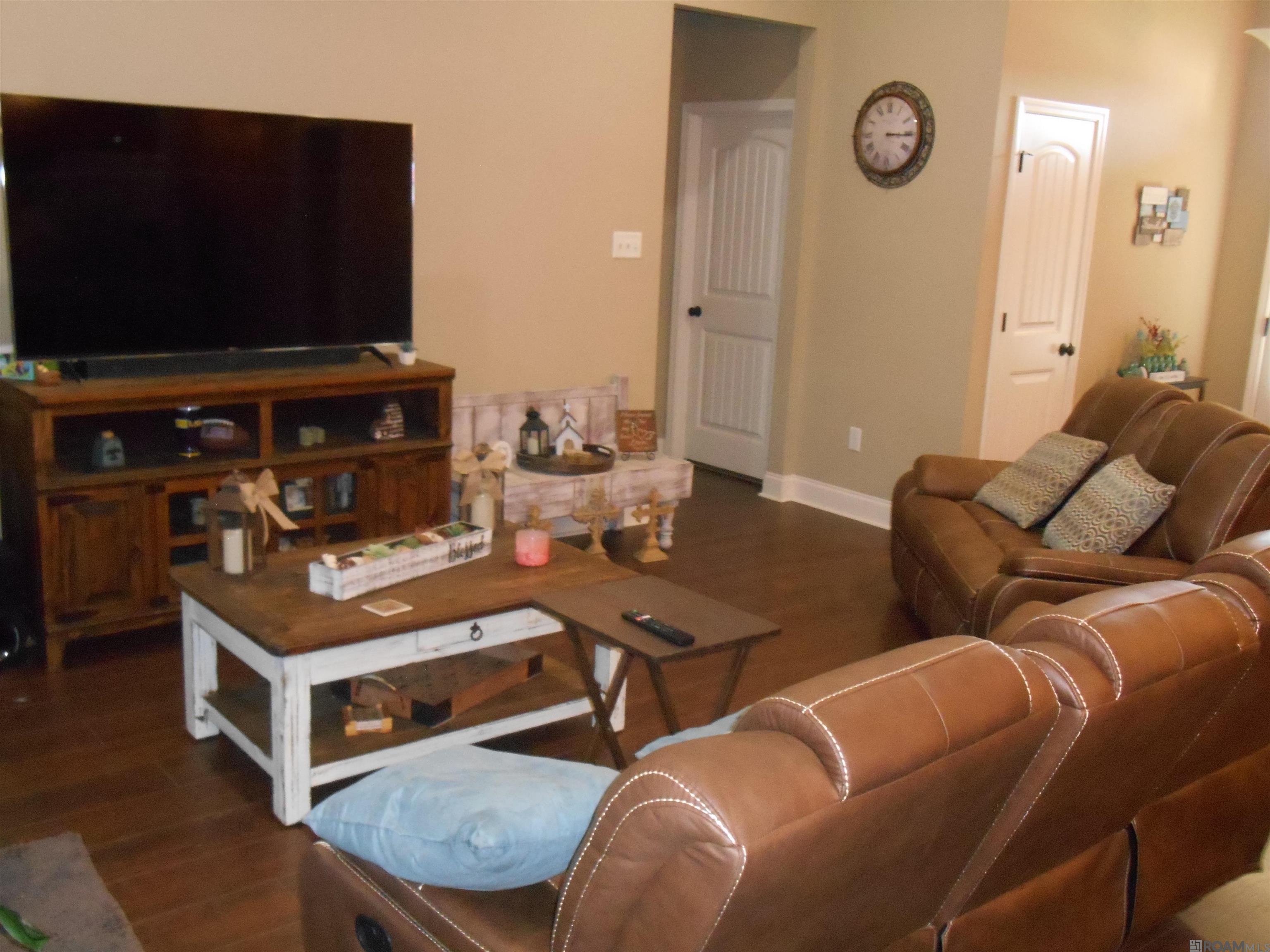 29586 Shea Ln, Denham Springs, Louisiana image 5