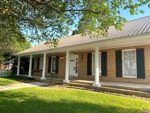 Homes For Rent - 1009 E Main St<br/> Pointe Coupee County, New Roads, LA 70760