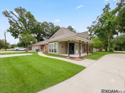 Homes For Sale - 510 Jackson St<br/> Livingston County, Denham Springs, LA 70726