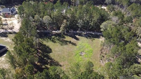 Vacant Land For Sale - 137 Burkett Ln<br/> Saint Helena County, Denham Springs, LA 70706